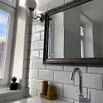 Zehnhaus شقة